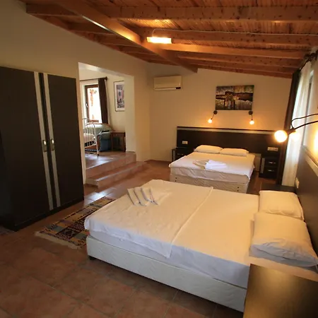 Calbis מלון דליאן