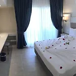 Hotel Calbis 3*