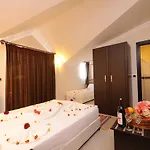Hotel Calbis 3*