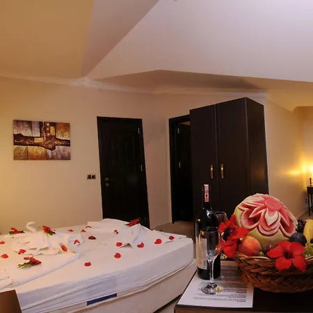 فندق Calbis داليان